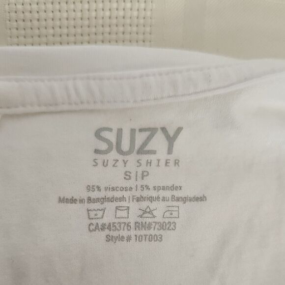 Women's White Sleeveless Top - Picture 2 of 12